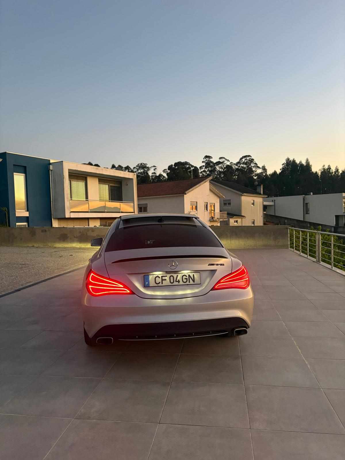 mercedes-benz-cla-220-cdi-2013-diesel-2143cc
