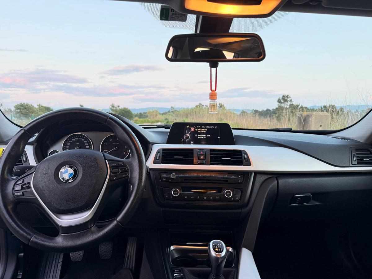 bmw-serie-3-318d-xdrive-2015-diesel-1995cc