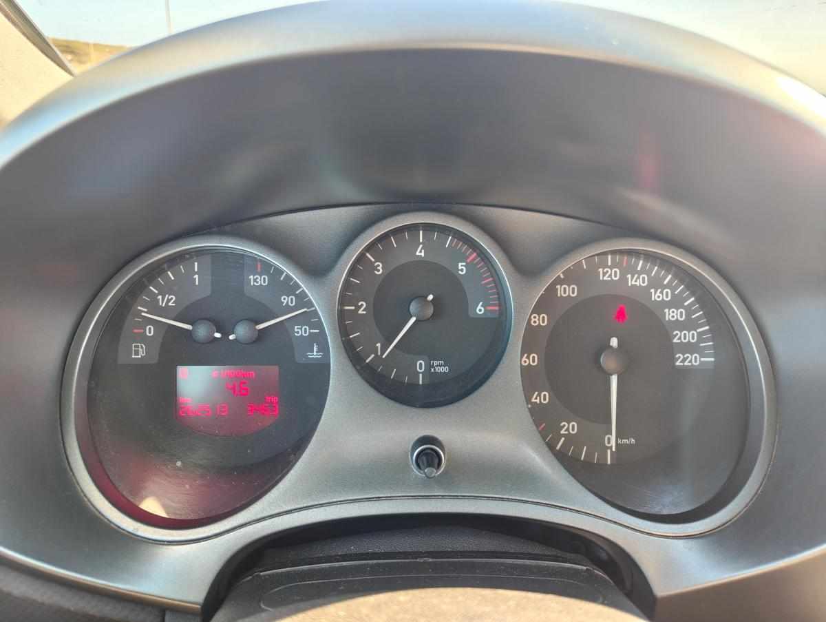 seat-leon-1-9-tdi-2007-diesel-1896cc