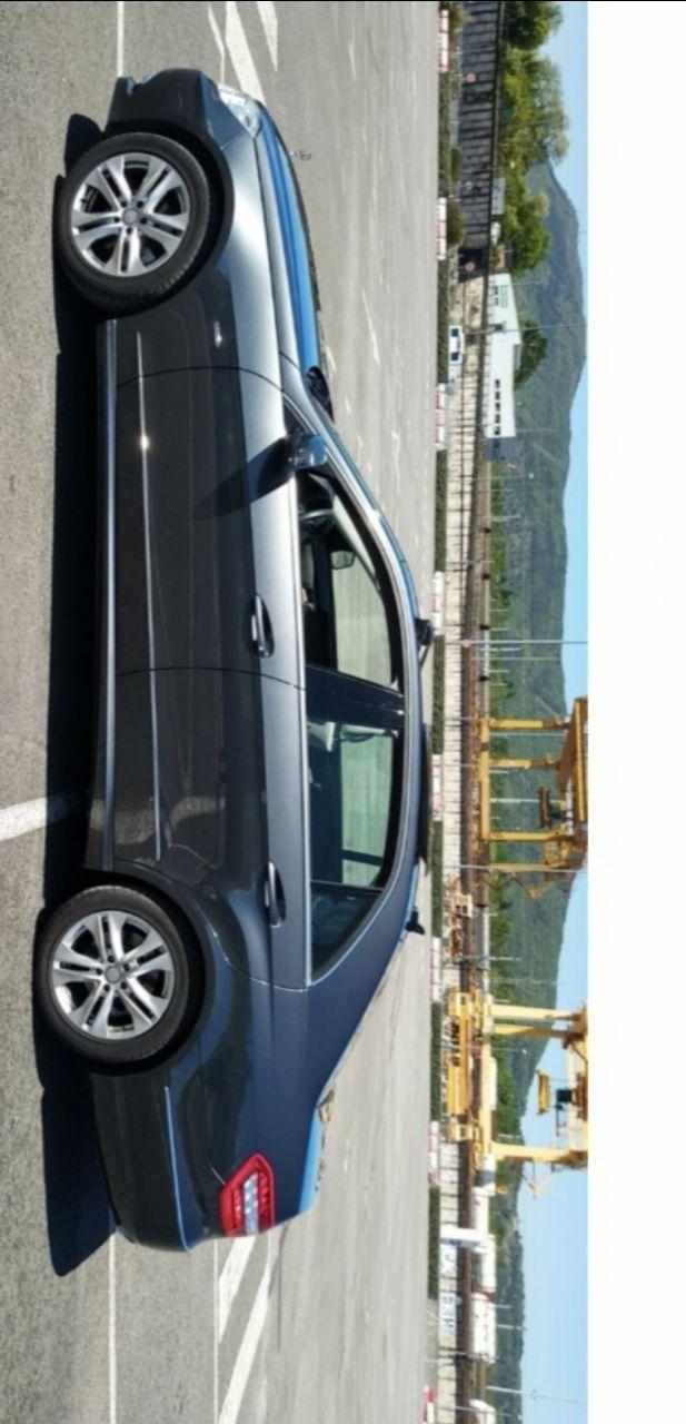 mercedes-benz-classe-e-e-220-cdi-2011-diesel-2143cc