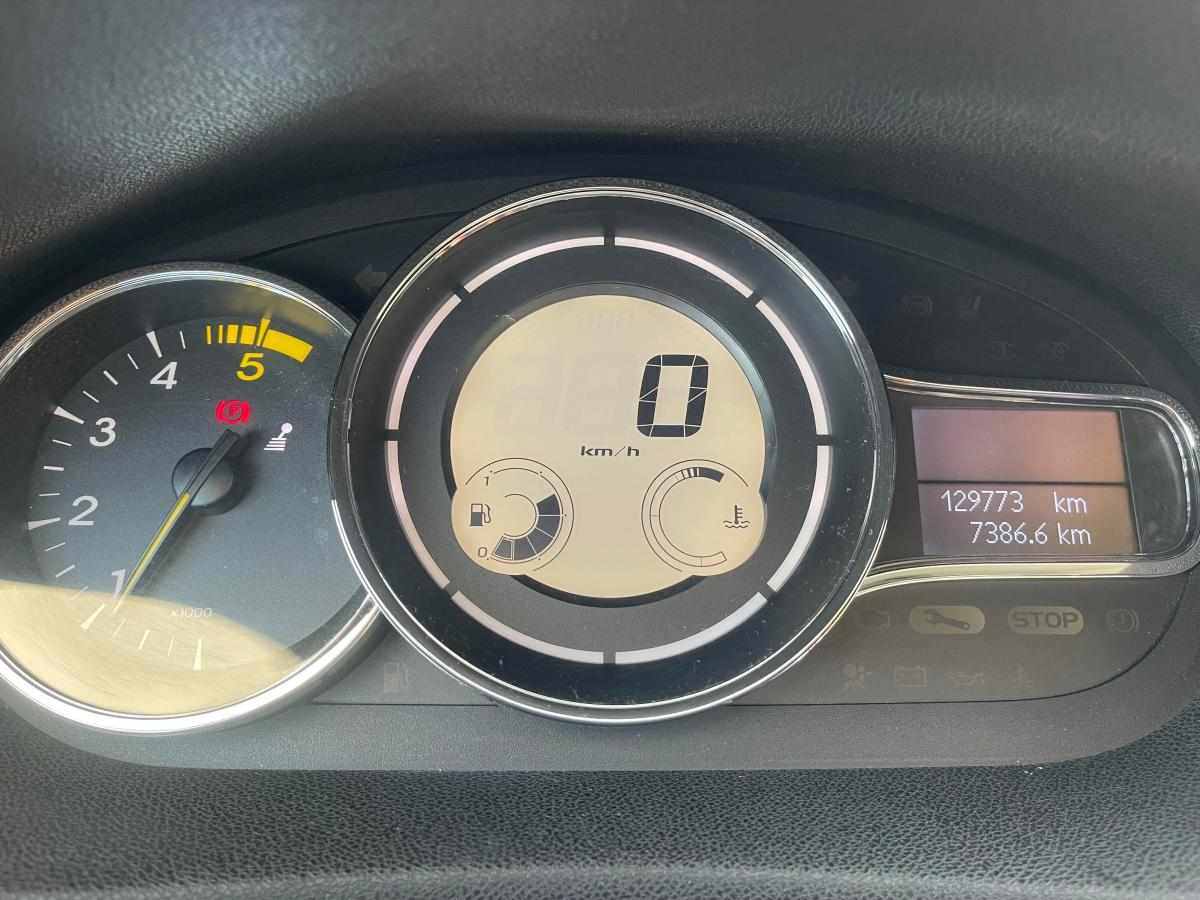 renault-megane-1-5-dci-2011-diesel-1461cc