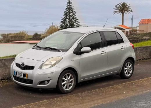 toyota-yaris-1-33-dual-vvt-i-2009-gasolina-1329cc