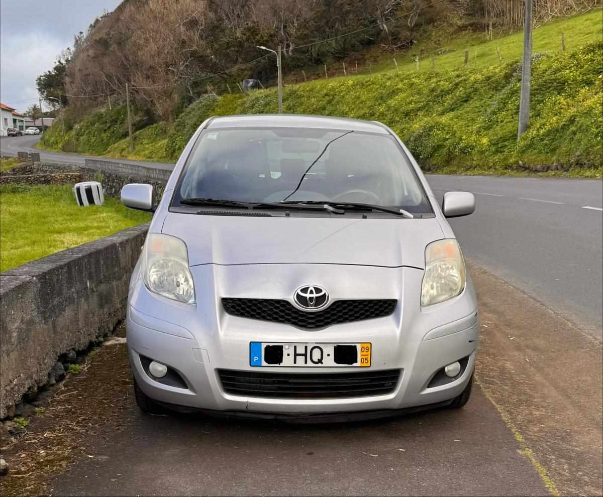toyota-yaris-1-33-dual-vvt-i-2009-gasolina-1329cc