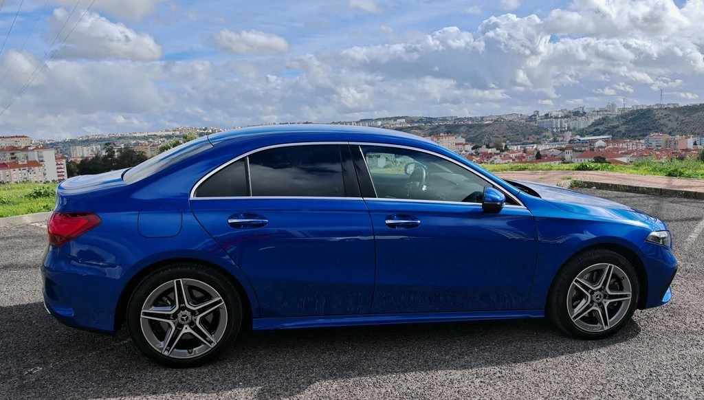 mercedes-benz-classe-a-2023-hibrido-1332cc