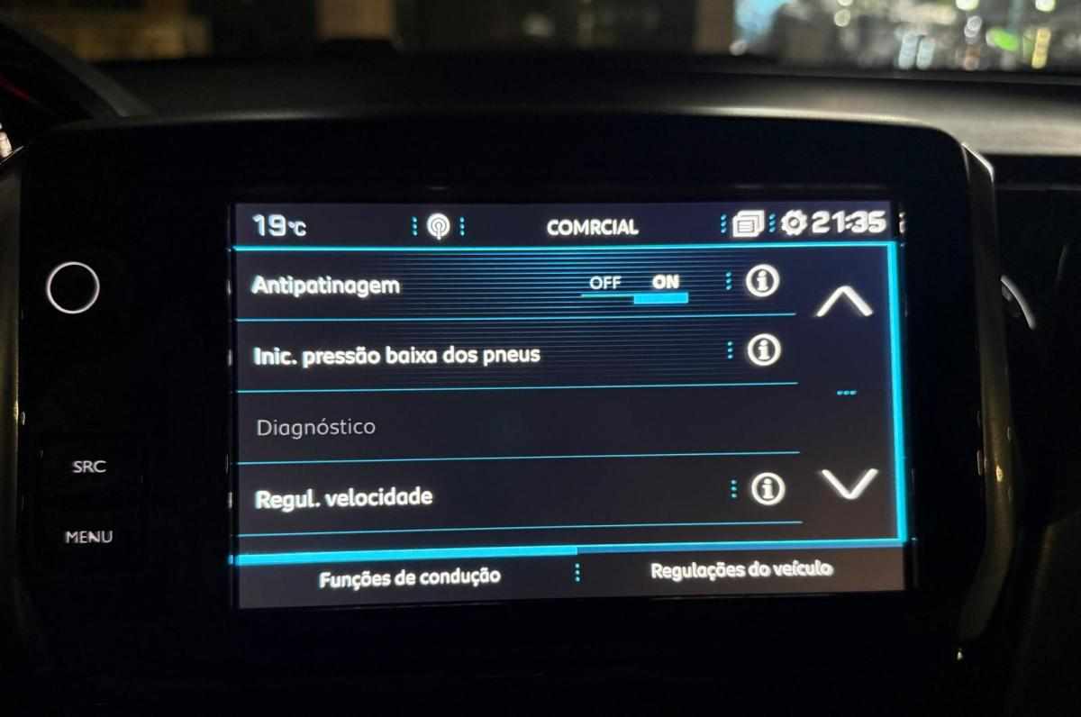 peugeot-208-1-2-vti-2018-gasolina-1199cc