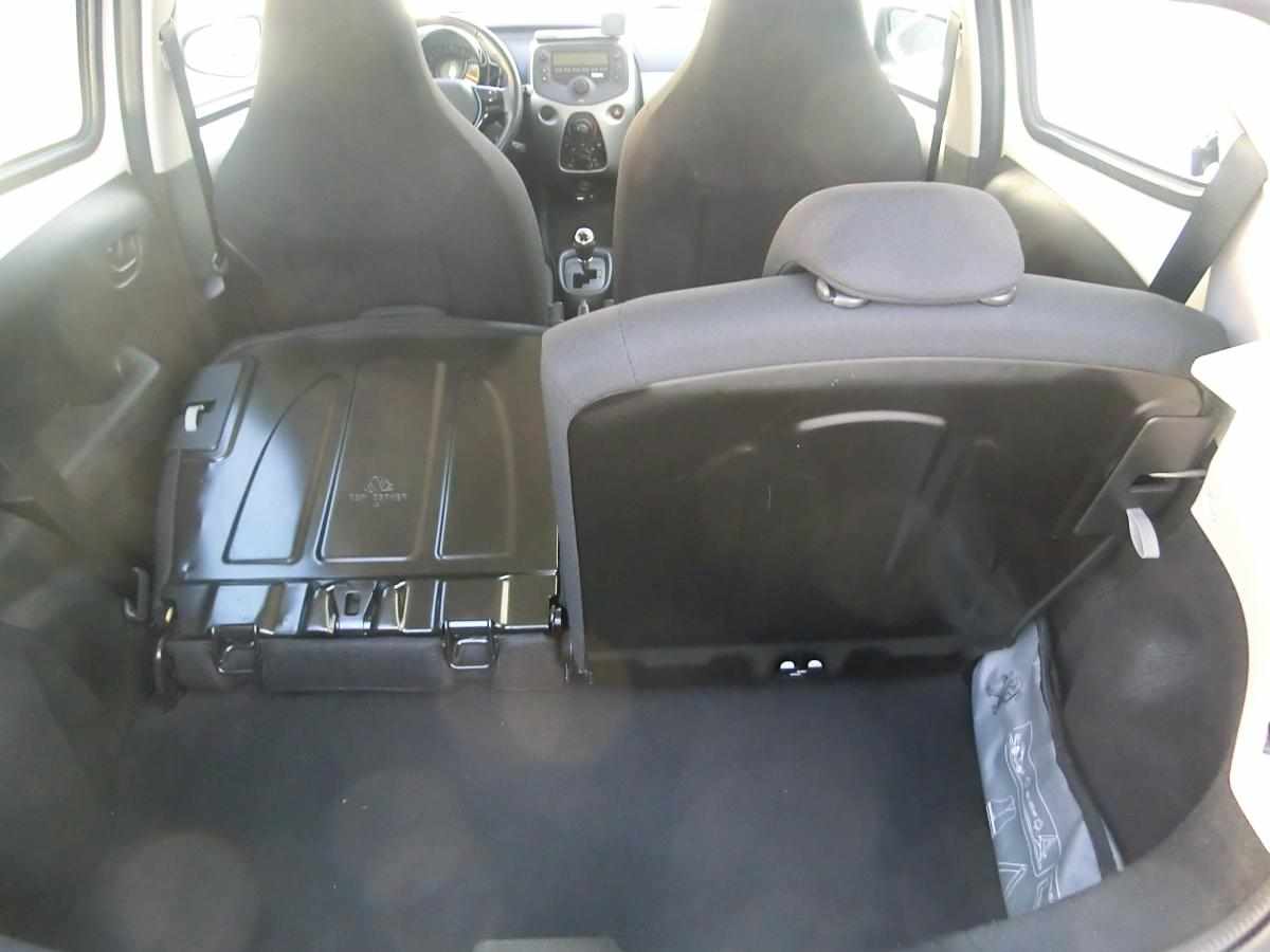 peugeot-108-1-0-vti-2015-gasolina-998cc