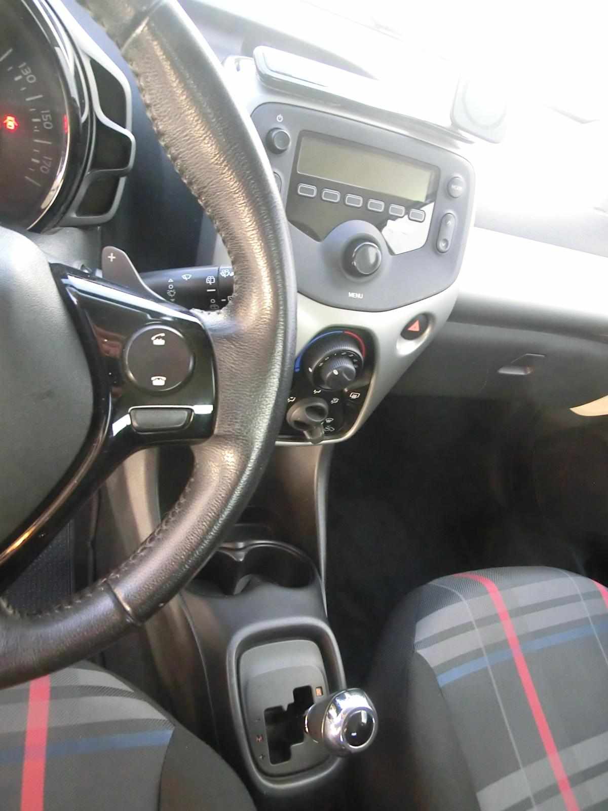 peugeot-108-1-0-vti-2015-gasolina-998cc