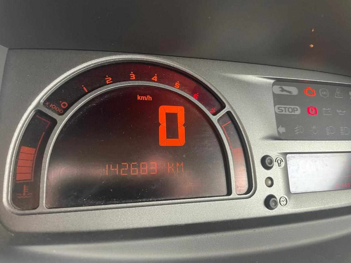 renault-modus-1-2-tce-2010-gasolina-1149cc