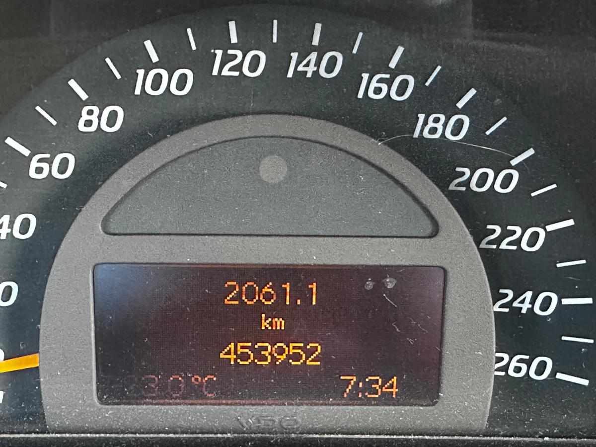 mercedes-benz-classe-c-c-220-cdi-sportcoupe-2001-diesel-2148cc