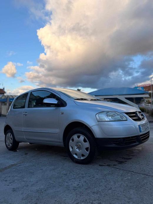 volkswagen-fox-1-2-54cv-2006-gasolina-1198cc