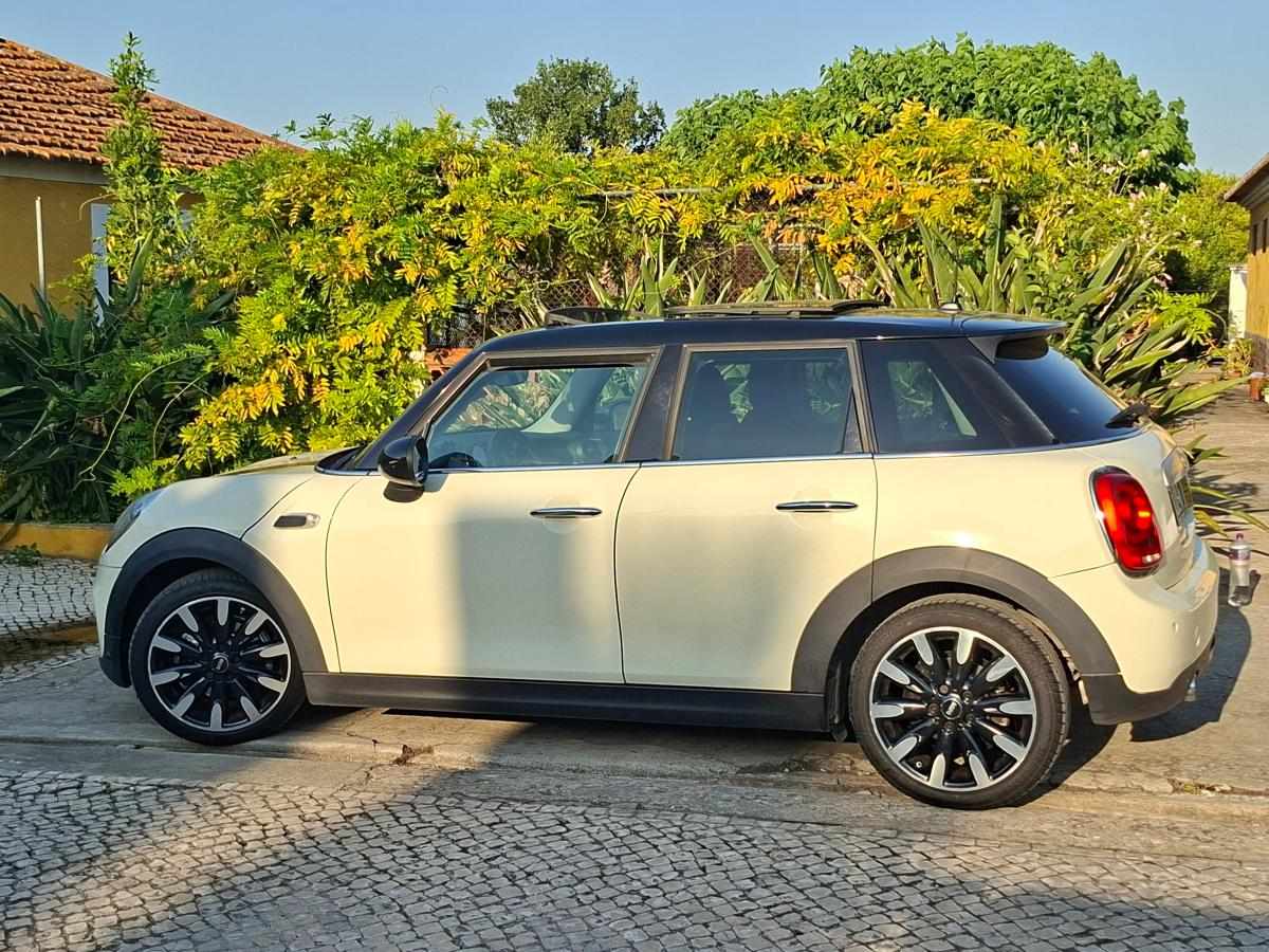mini-hatch-d-1-5-2014-diesel-1496cc