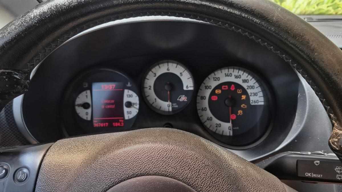 seat-leon-fr-2-0-tdi-2007-diesel-1968cc