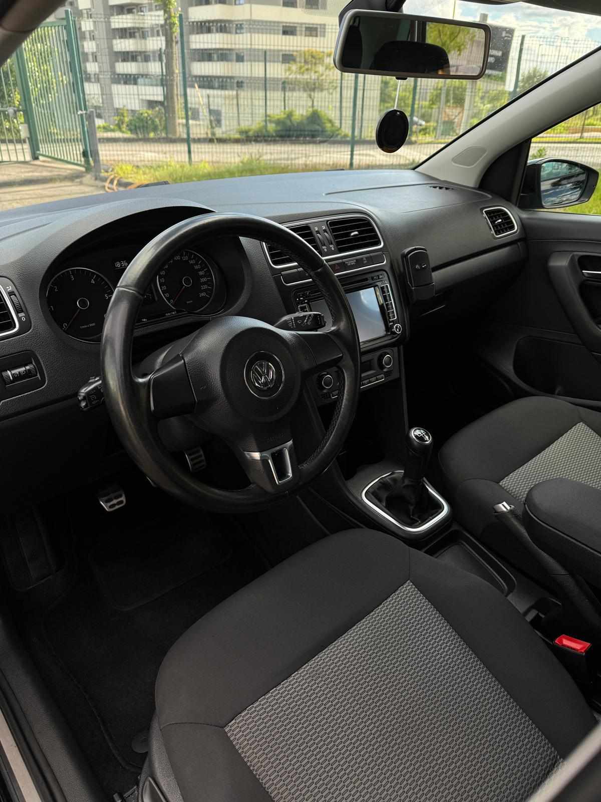 volkswagen-polo-1-2-tdi-2011-diesel-1199cc