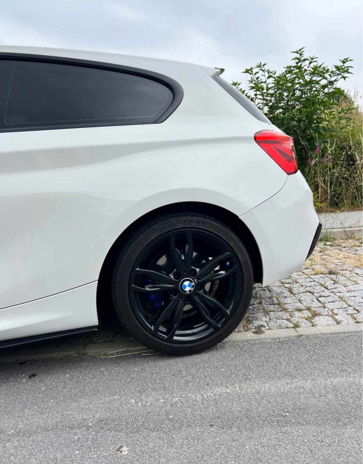 bmw-serie-1-118d-2015-diesel-1995cc