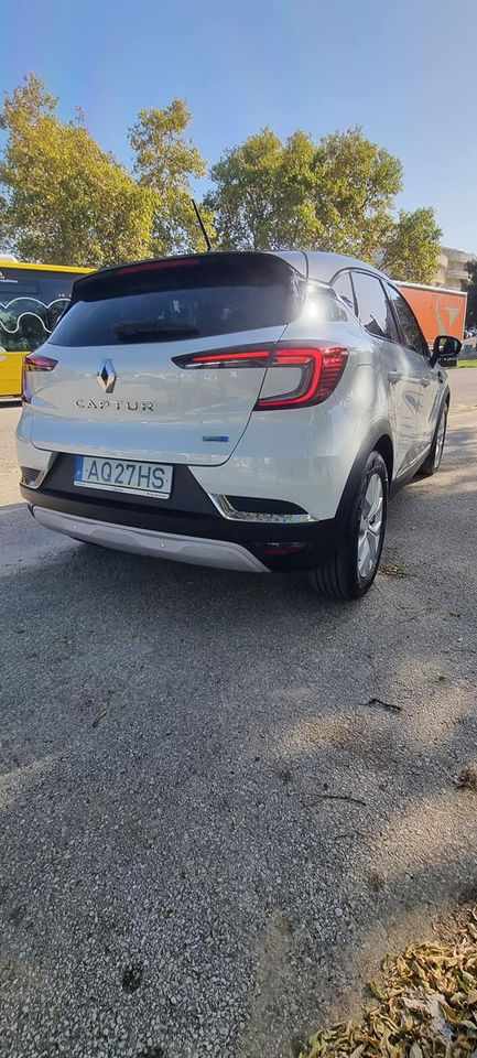 renault-captur-1-6-e-tech-hybrid-2022-gasolina-1598cc