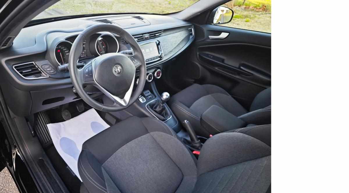 alfa-romeo-giulietta-1-6-jtdm-16v-2018-diesel-1598cc