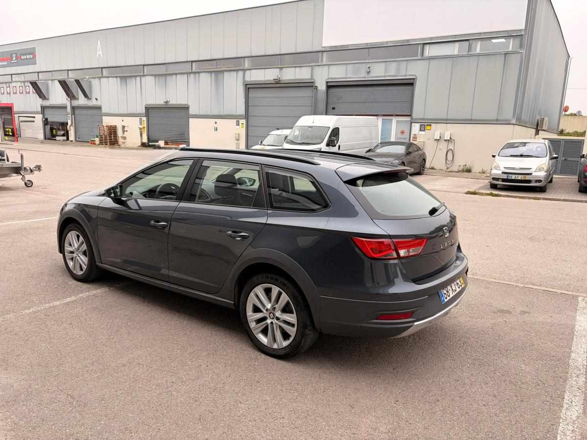 seat-leon-1-6-tdi-2019-diesel-1598cc