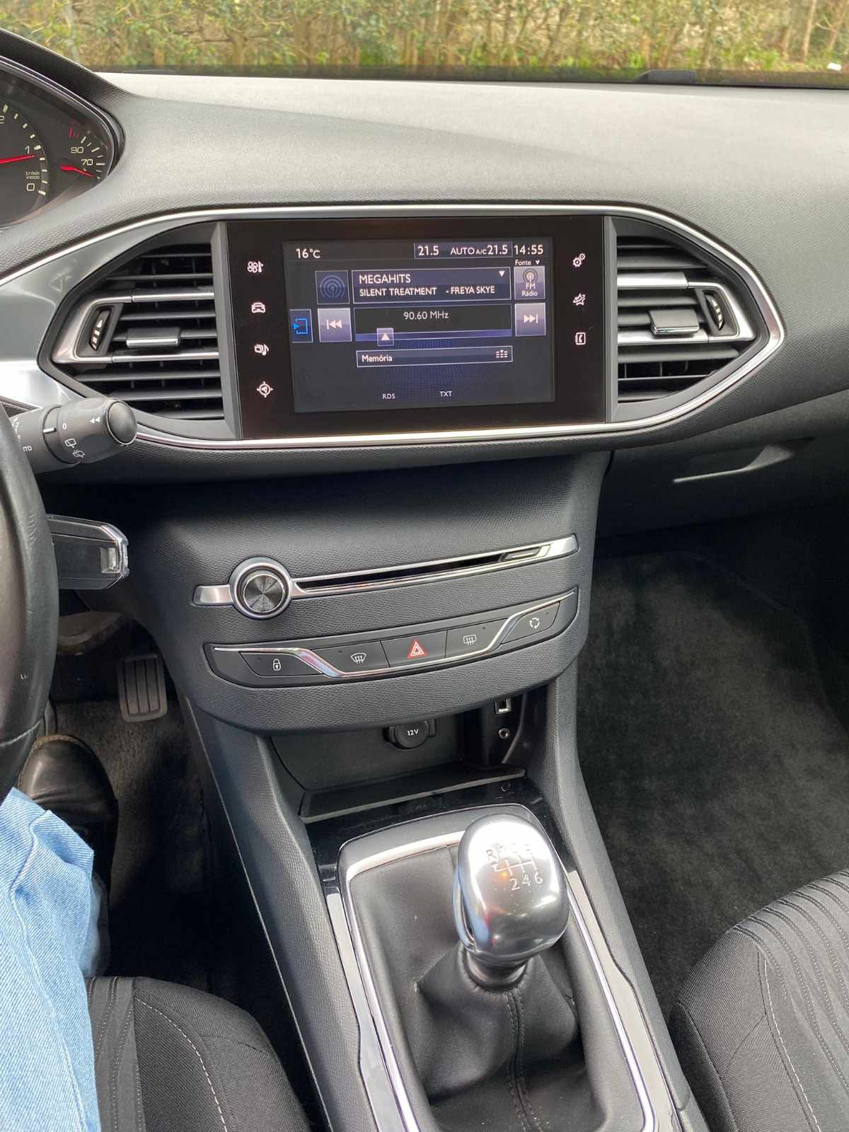 peugeot-308-1-6-bluehdi-fap-2016-diesel-1560cc
