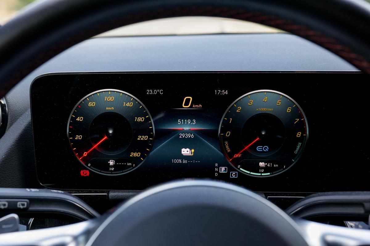 mercedes-benz-gla-250-e-2023-gasolina-1332cc