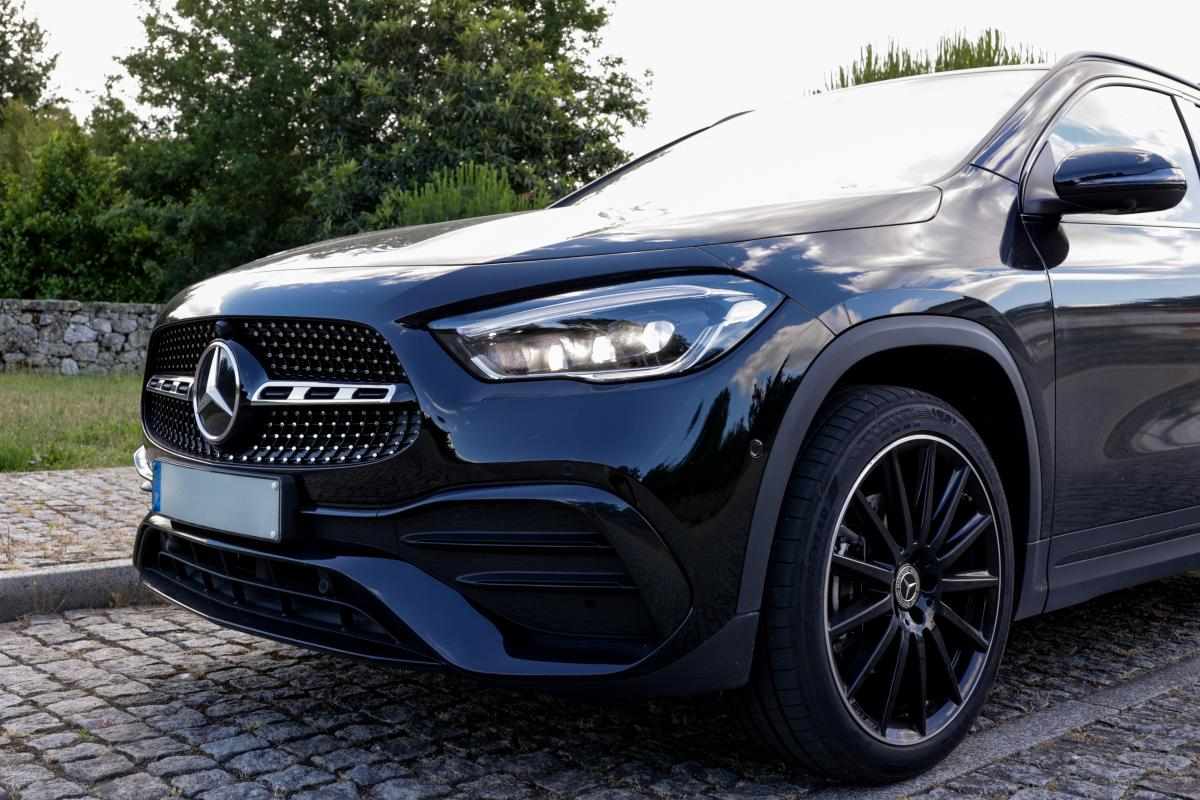 mercedes-benz-gla-250-e-2023-gasolina-1332cc
