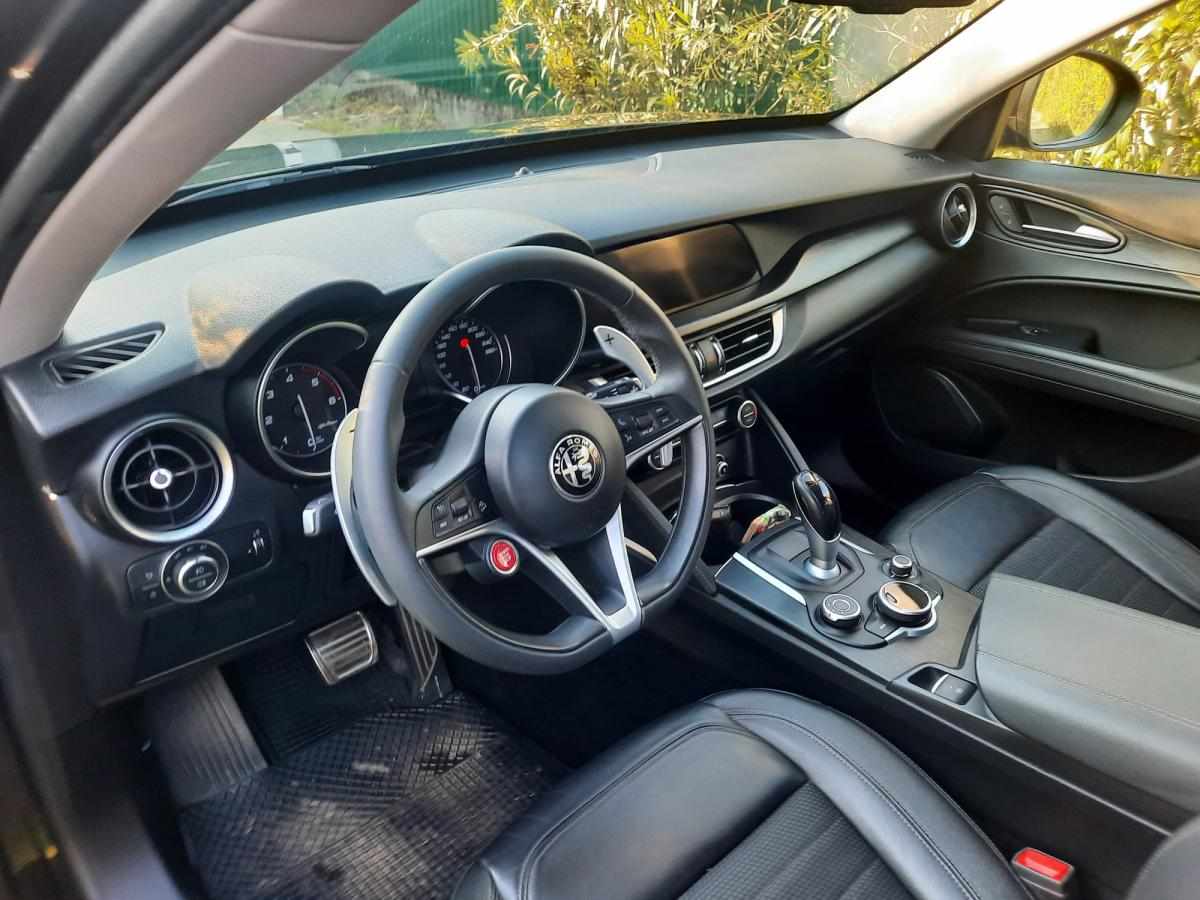 alfa-romeo-stelvio-2-2-jtdm-q4-2017-diesel-2143cc