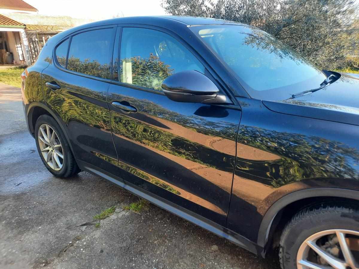 alfa-romeo-stelvio-2-2-jtdm-q4-2017-diesel-2143cc
