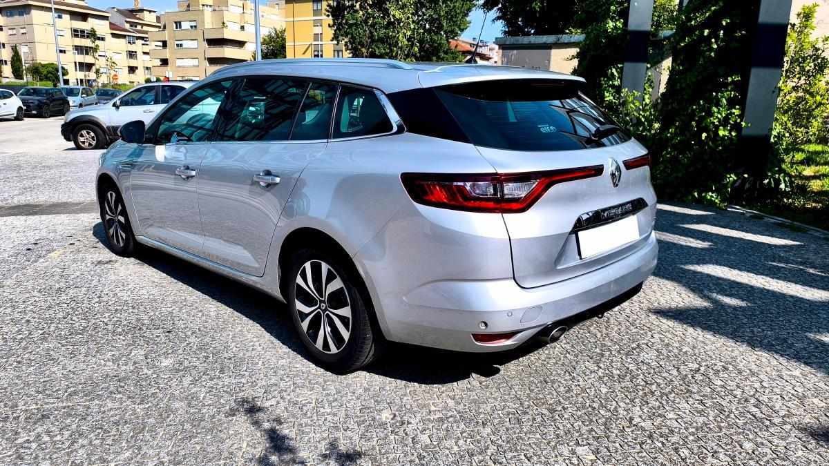 renault-megane-sport-tourer1-5-dci-bose-edition-2017-diesel-1461cc