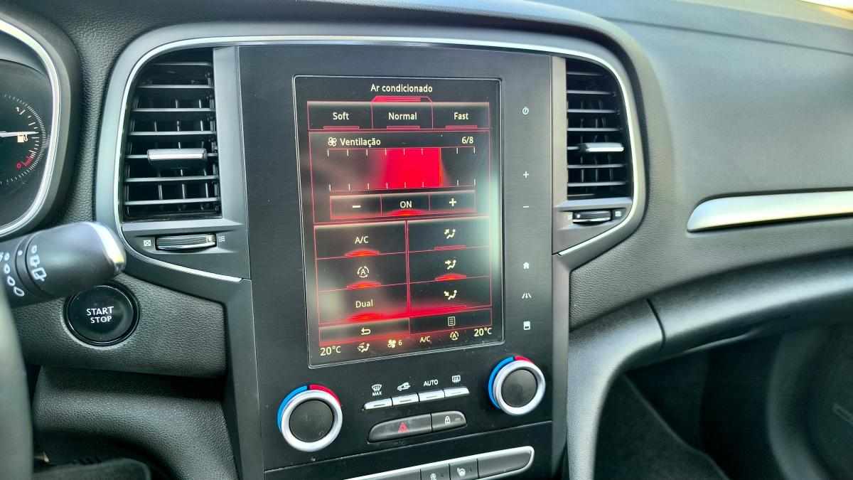 renault-megane-sport-tourer1-5-dci-bose-edition-2017-diesel-1461cc
