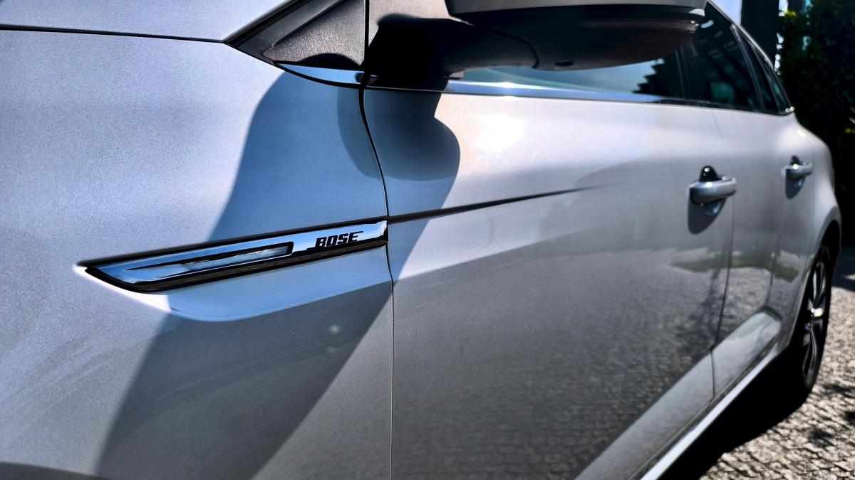 renault-megane-sport-tourer1-5-dci-bose-edition-2017-diesel-1461cc