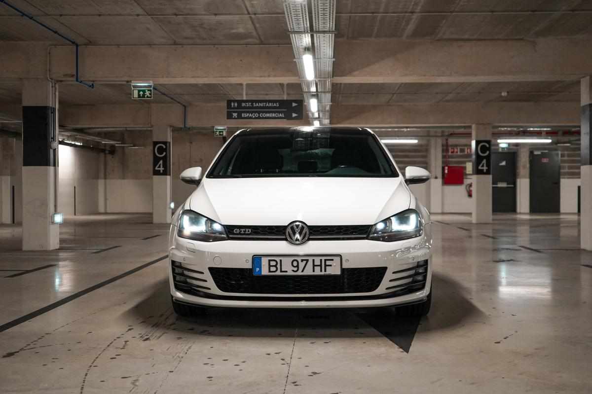 volkswagen-golf-gtd-2-0-tdi-2014-diesel-1968cc