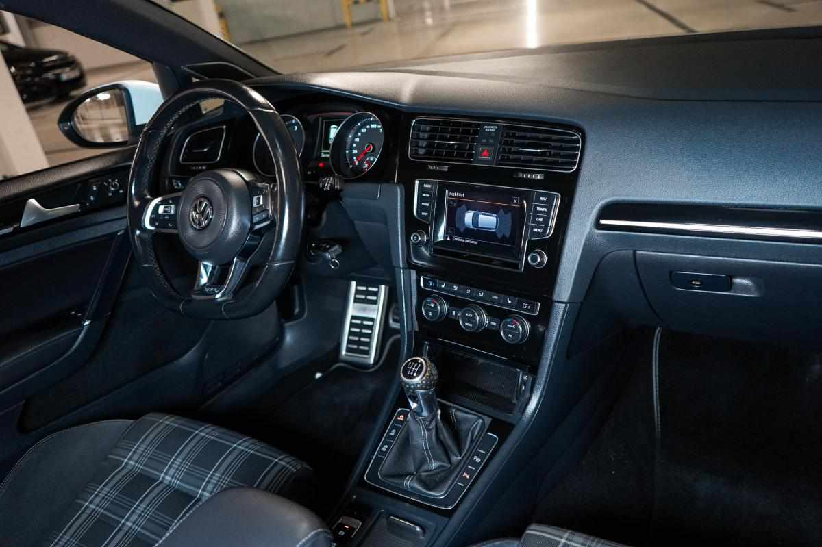 volkswagen-golf-gtd-2-0-tdi-2014-diesel-1968cc