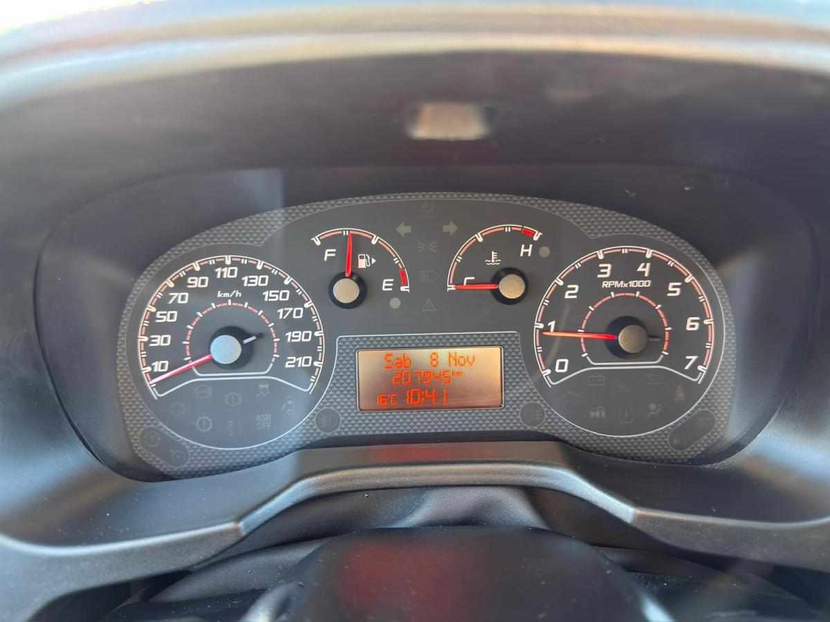 fiat-fiorino-1-2-80cv-2021-diesel-1248cc