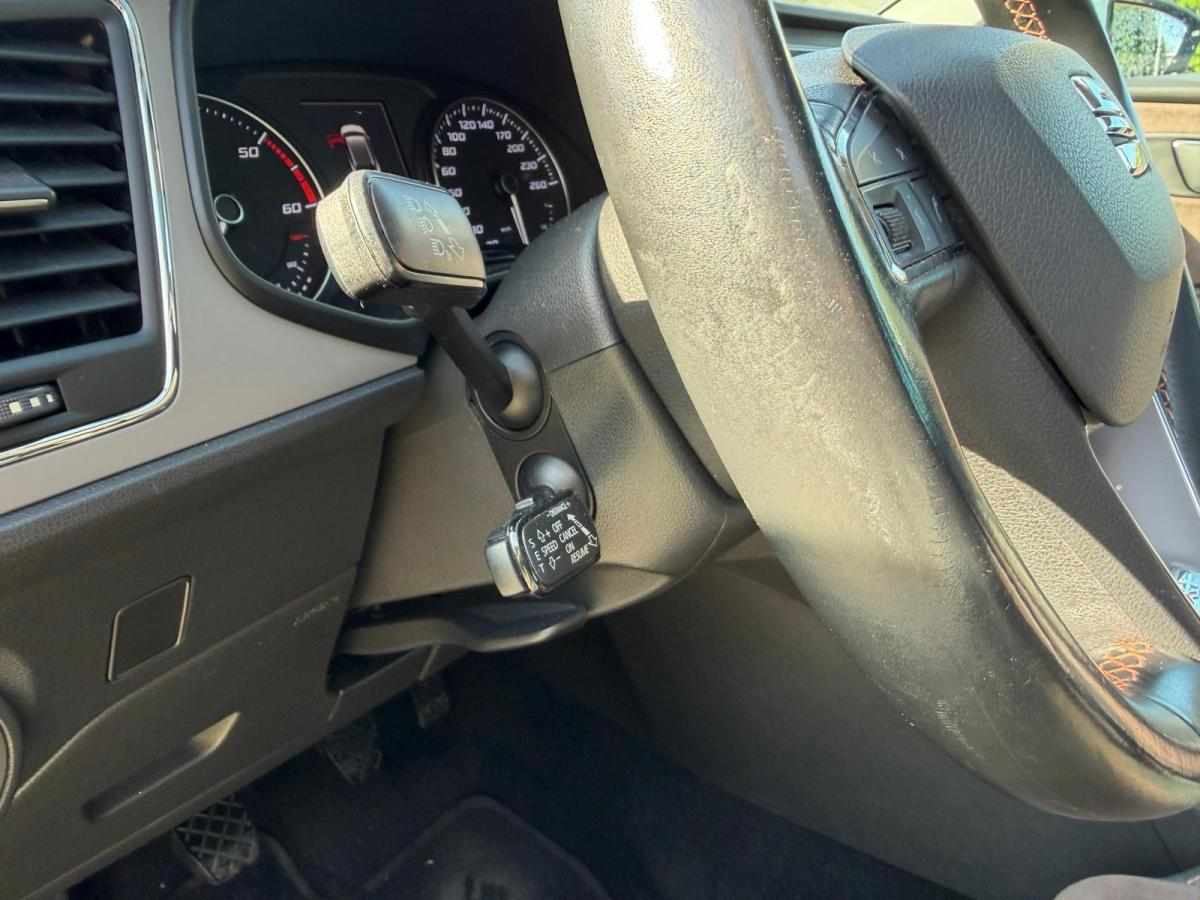 seat-leon-1-6-tdi-4x4-2016-diesel-1598cc