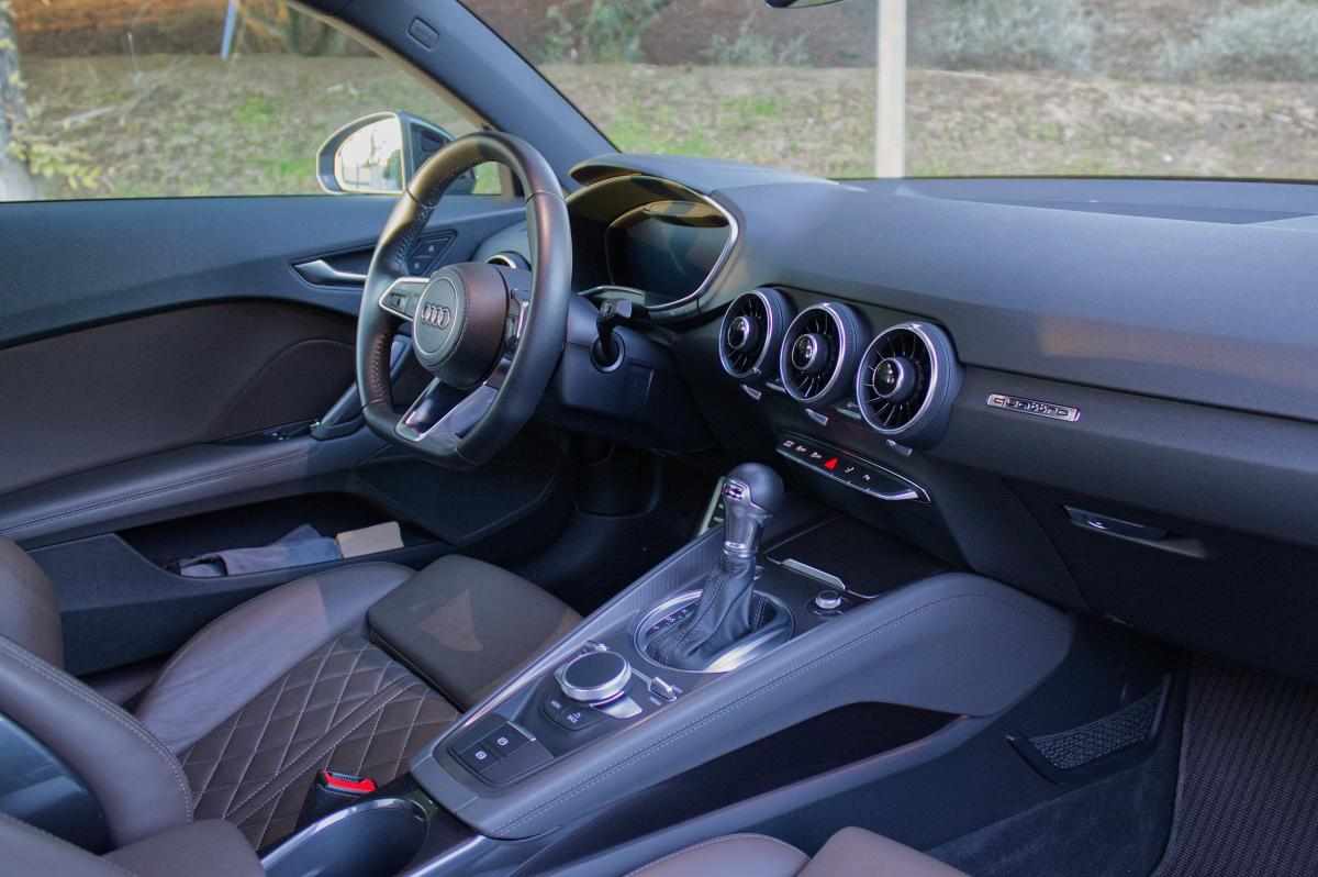audi-tt-2-0-tfsi-quattro-2016-gasolina-1984cc