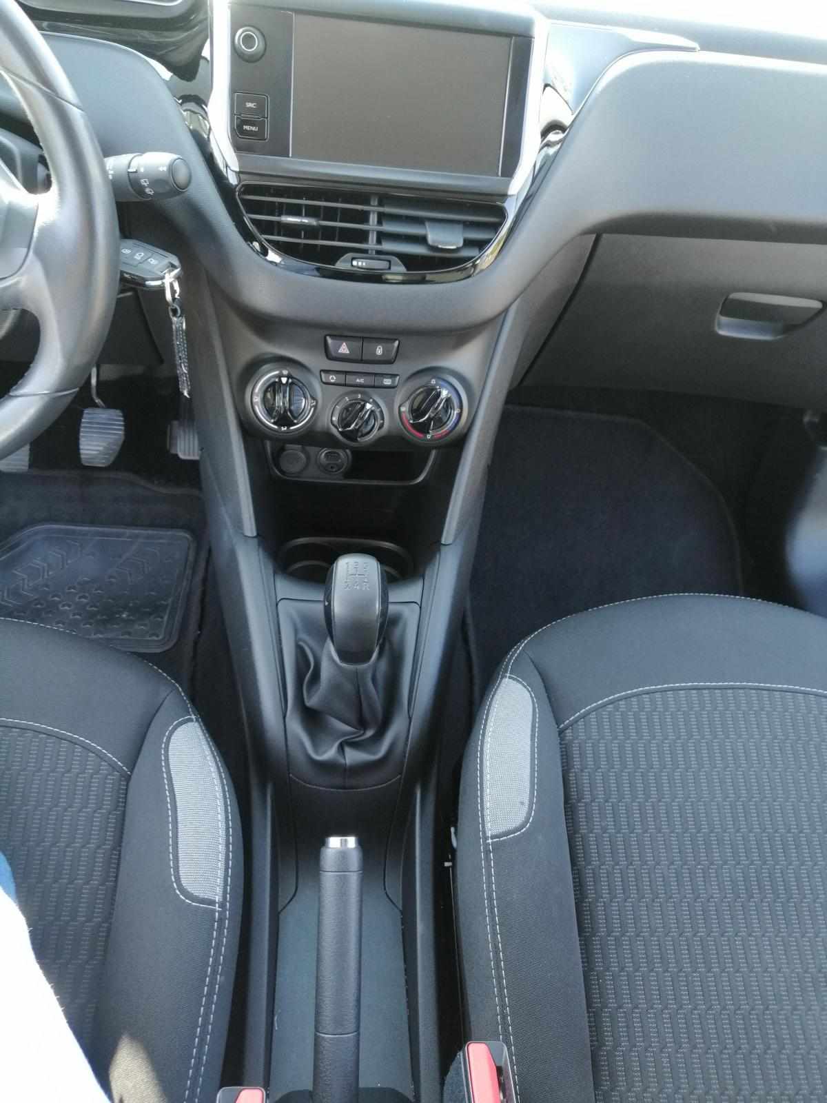 peugeot-208-1-6-bluehdi-2015-diesel-1560cc
