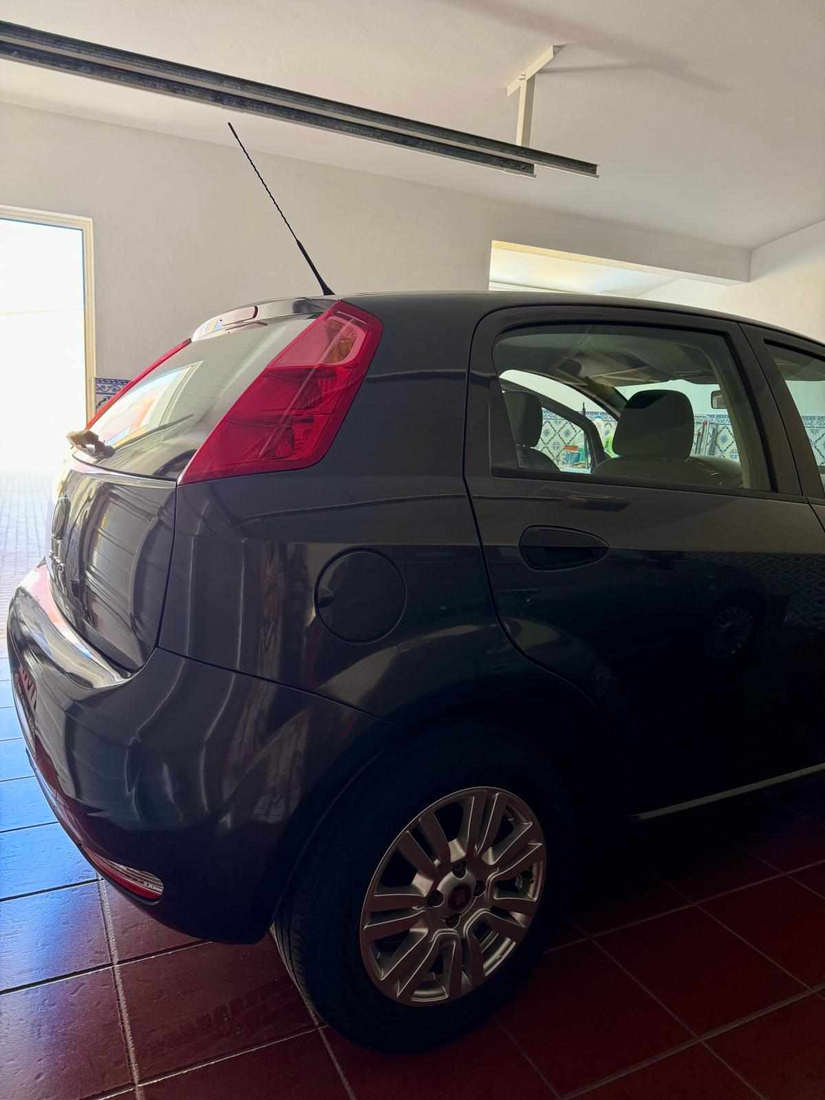 fiat-punto-1-2-ss-2017-gasolina-1242cc