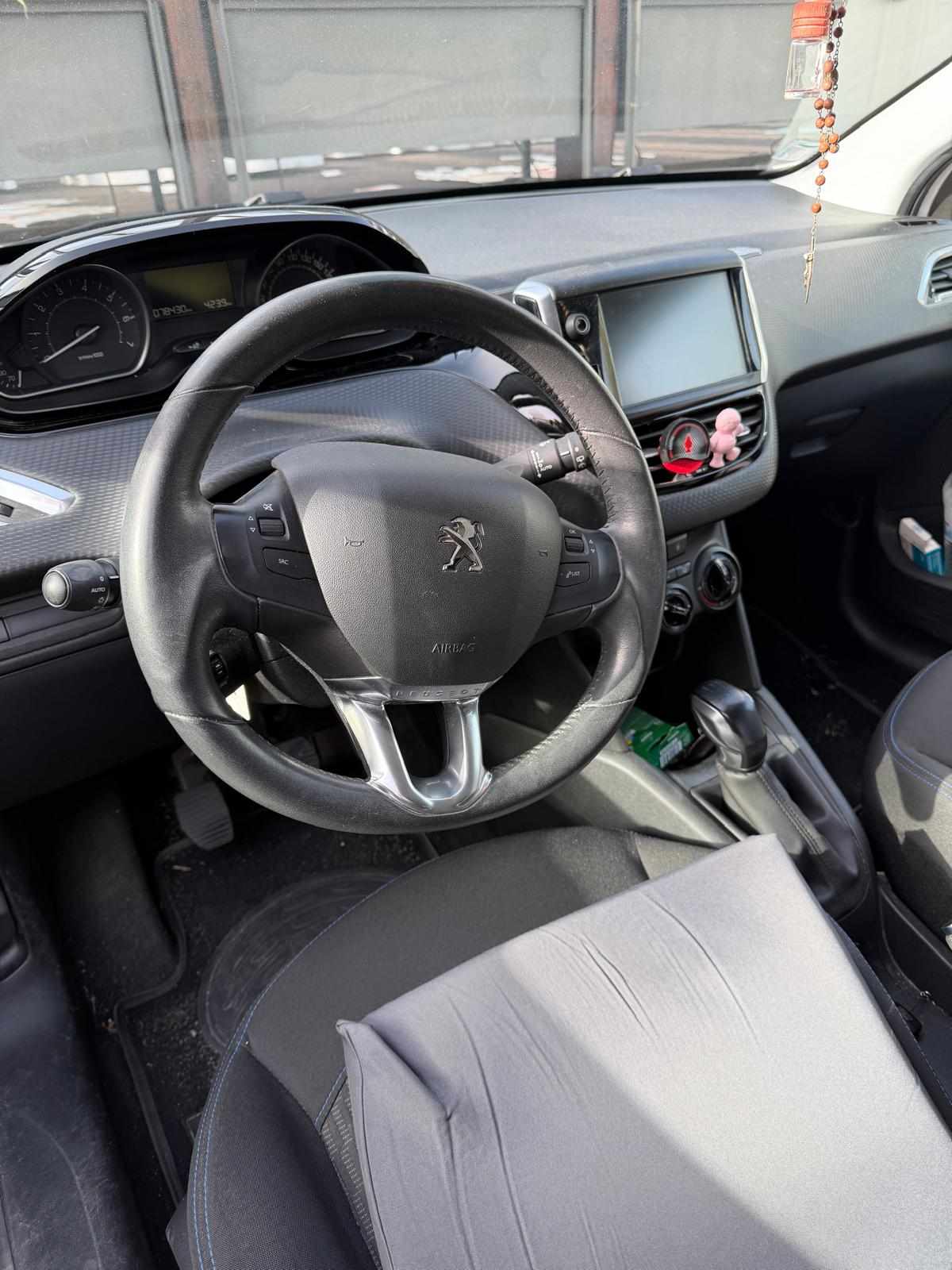 peugeot-208-1-2-vti-2019-gasolina-1199cc