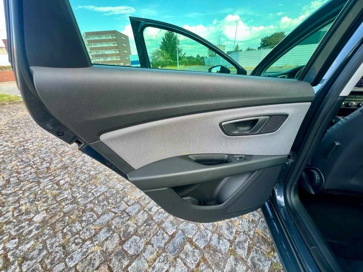 seat-leon-1-6-tdi-2019-diesel-1598cc