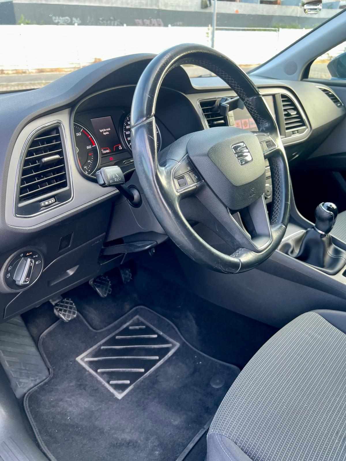 seat-leon-1-6-tdi-2019-diesel-1598cc