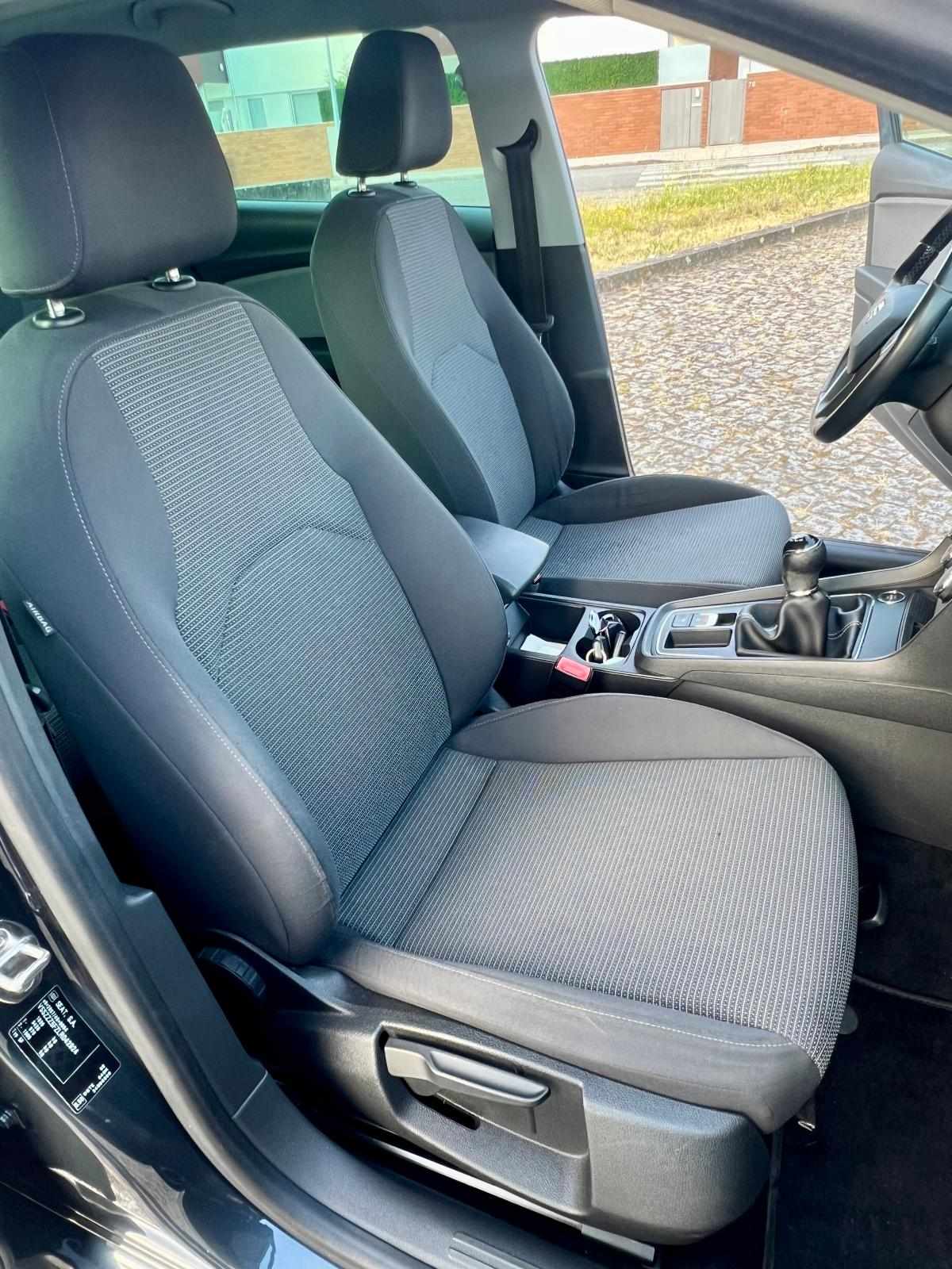 seat-leon-1-6-tdi-2019-diesel-1598cc