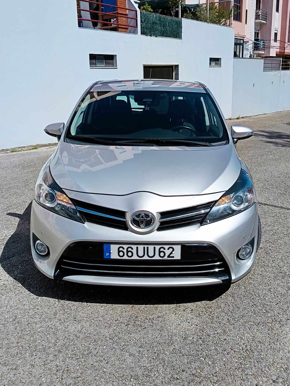 toyota-verso-1-6-d-2018-diesel-1598cc