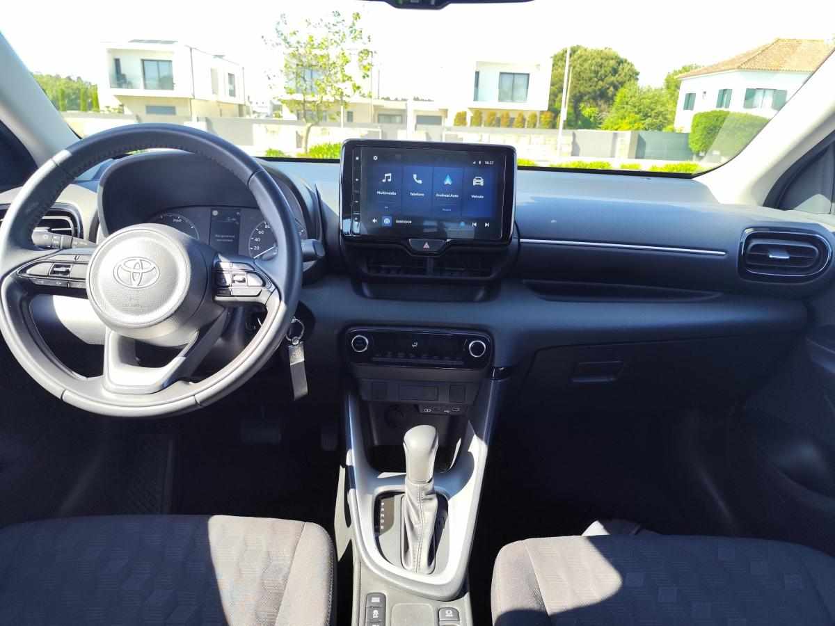 toyota-yaris-1-5-full-hybrid-2024-gasolina-1490cc