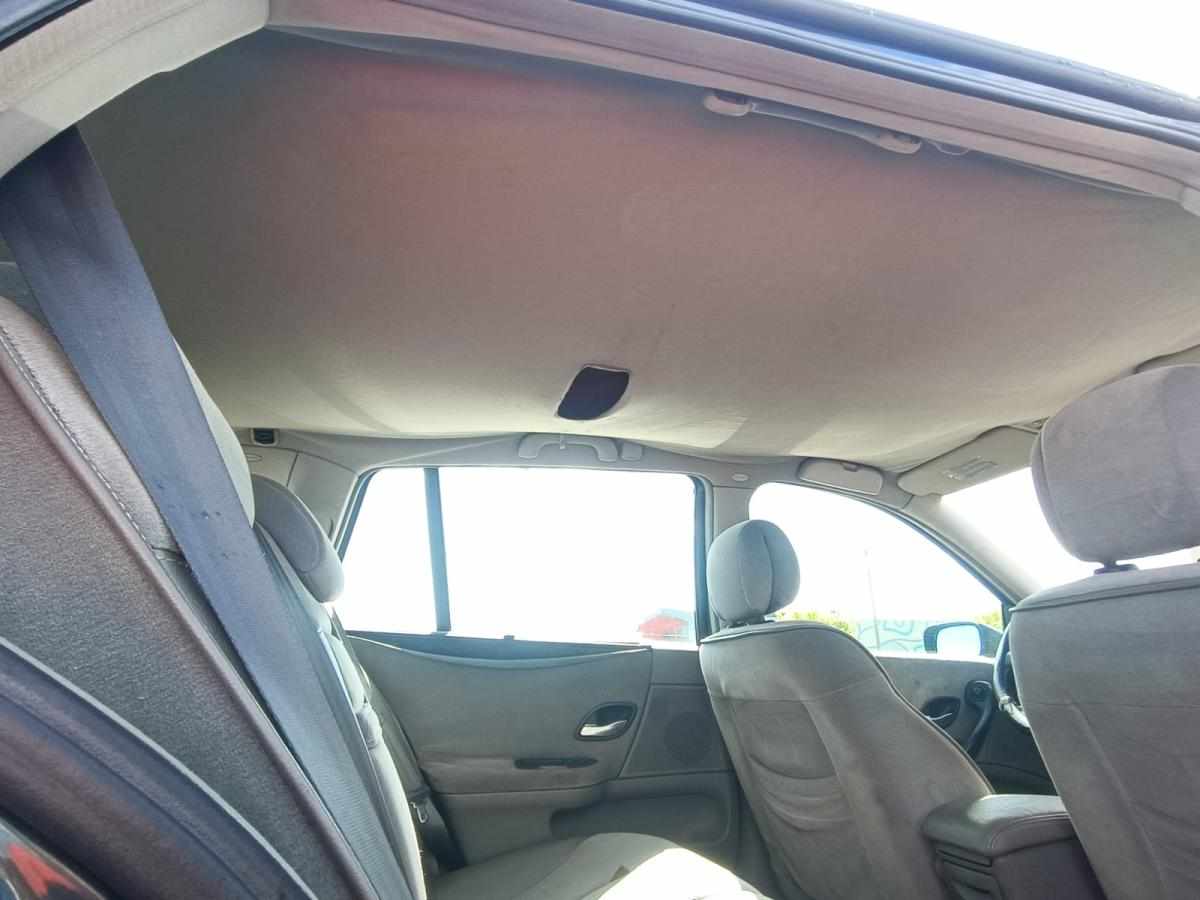 renault-laguna-1-6-2001-gasolina-1598cc