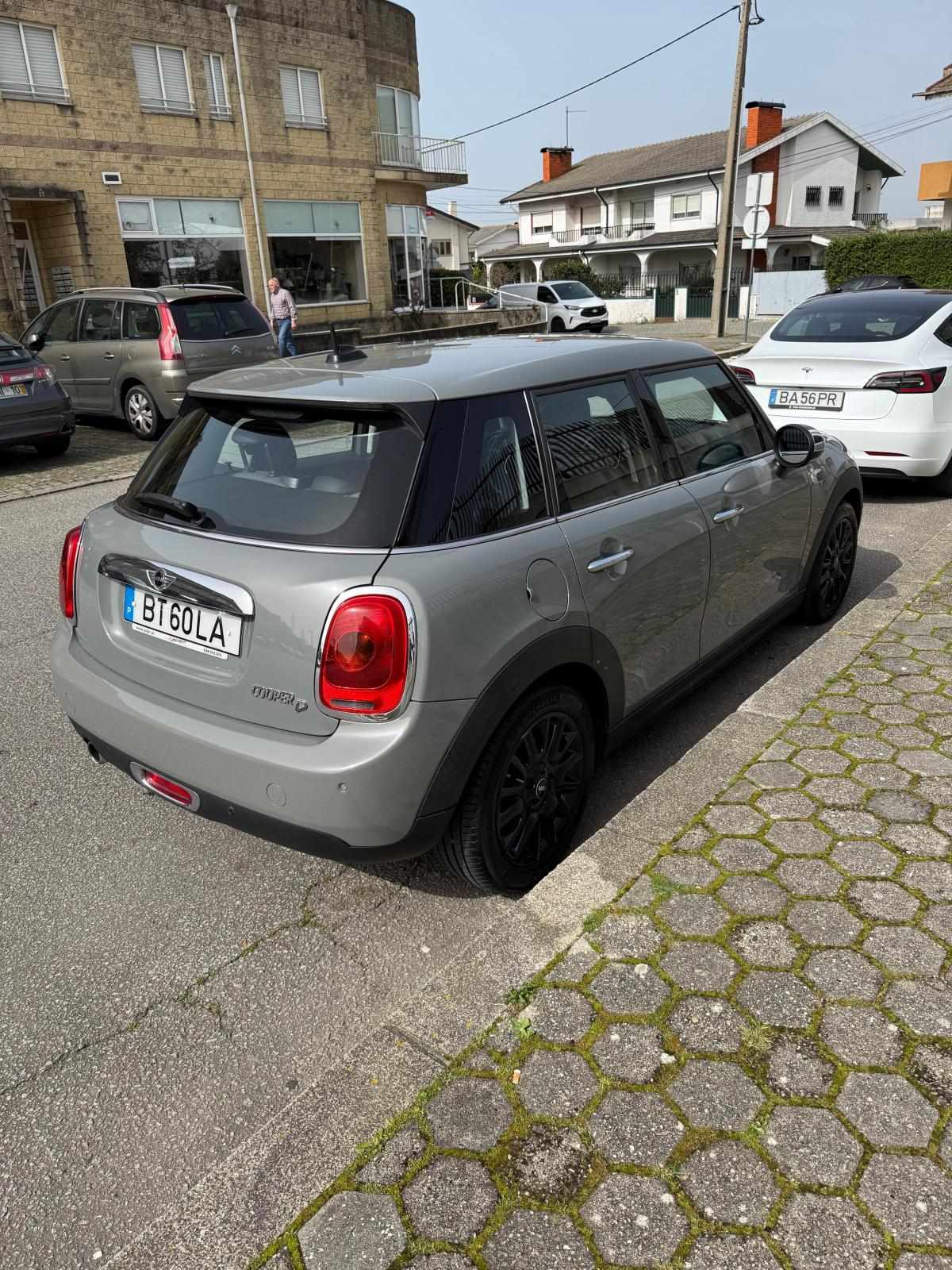 mini-hatch-d-1-5-2015-diesel-1496cc