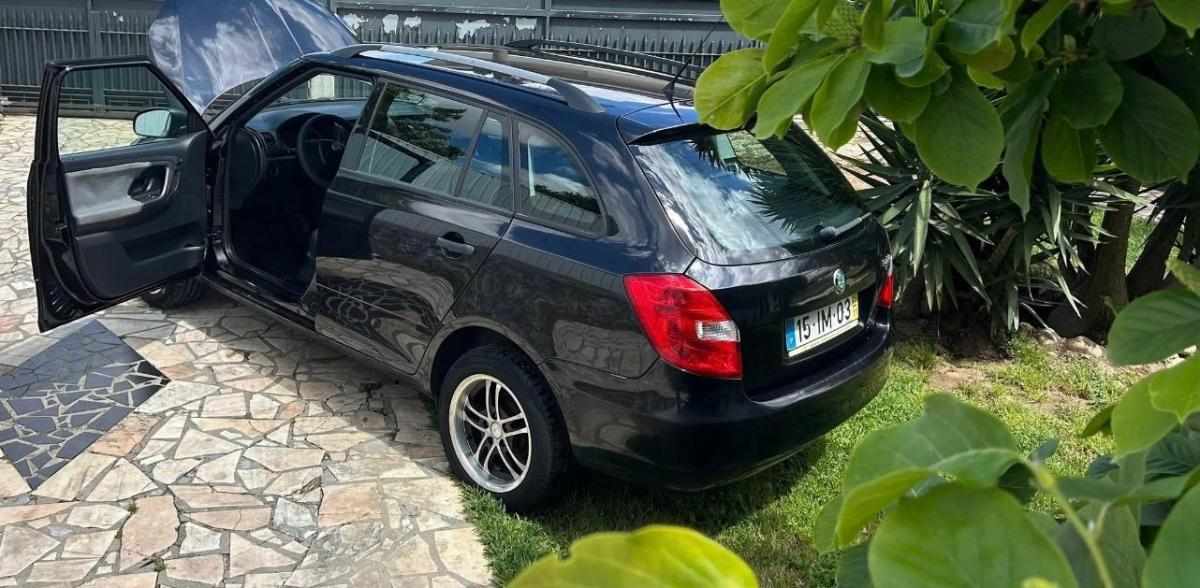 skoda-fabia-1-2-htp-2009-gasolina-1198cc