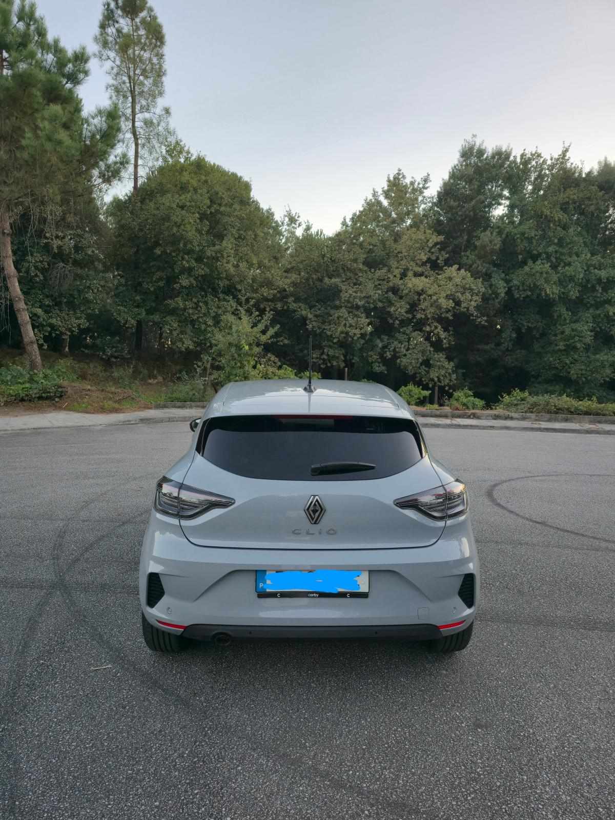 renault-clio-1-0tce-2025-gasolina-999cc