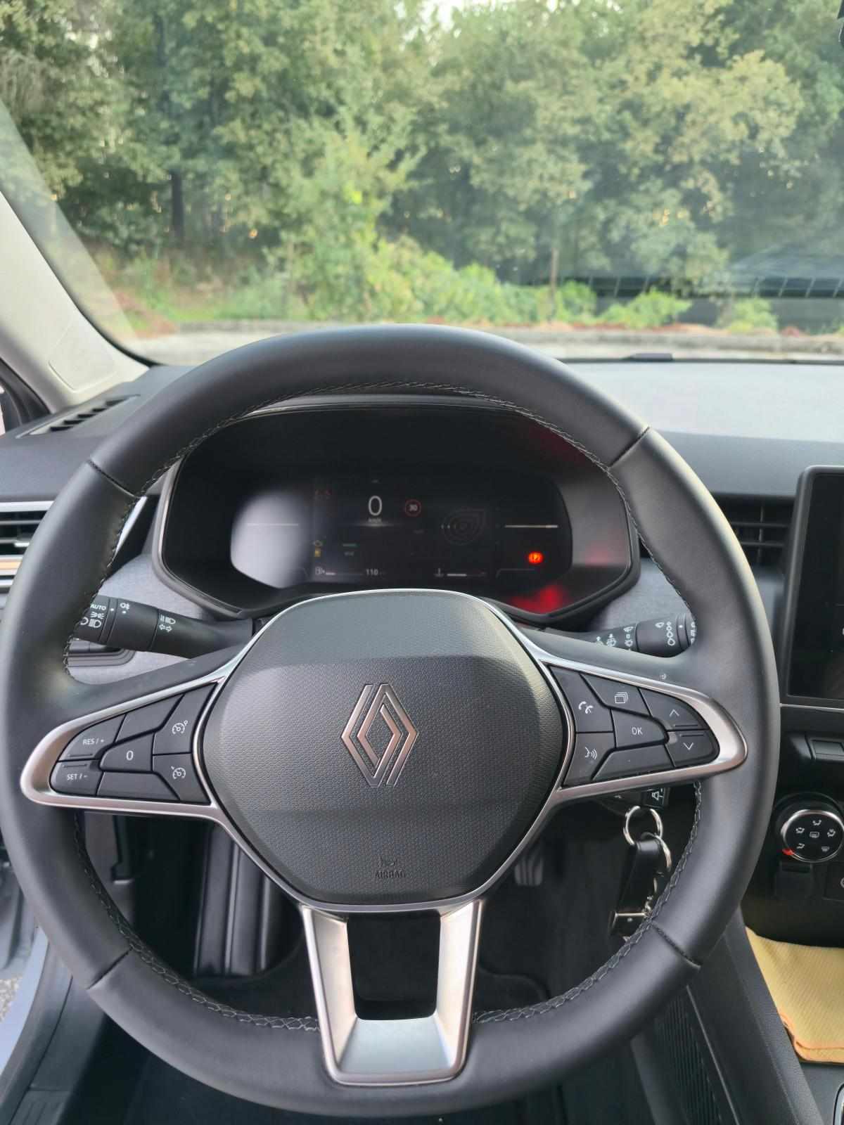 renault-clio-1-0tce-2025-gasolina-999cc