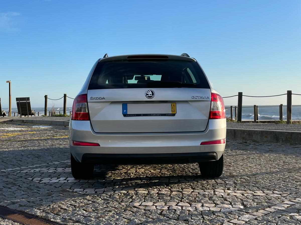 skoda-octavia-1-6-tdi-2014-diesel-1598cc