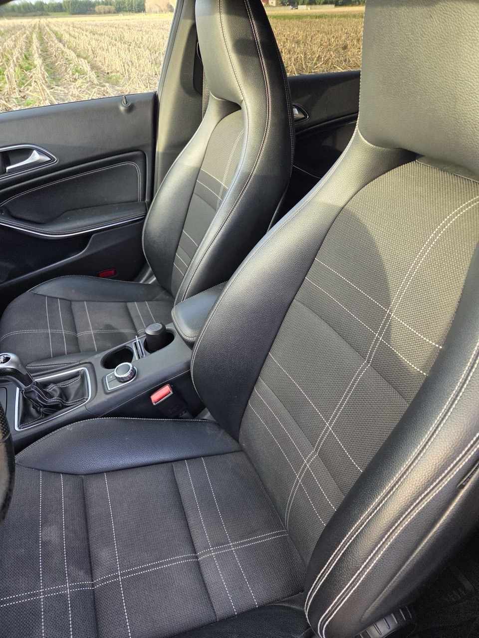 mercedes-benz-cla-200-cdi-2015-diesel-2143cc