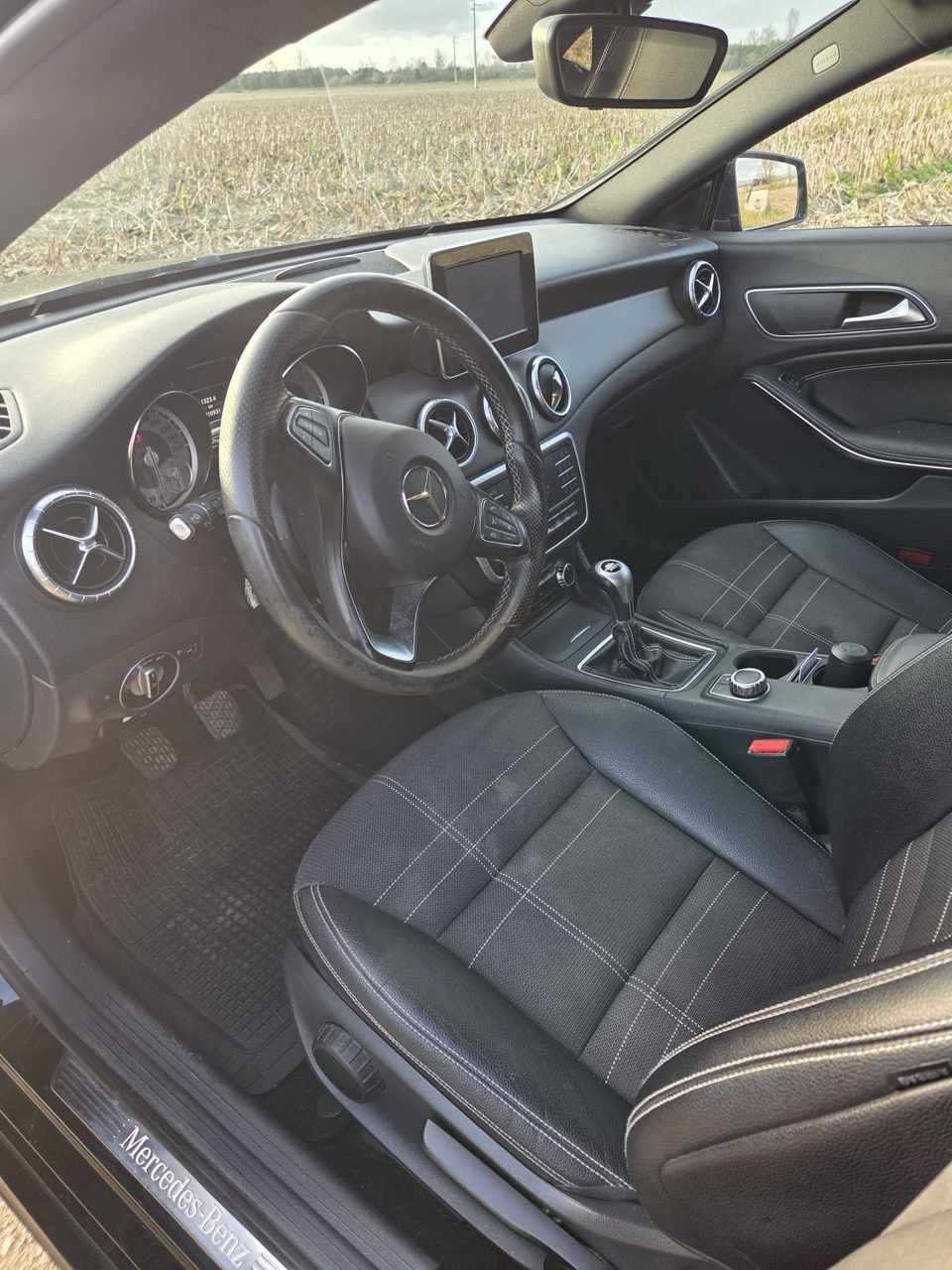 mercedes-benz-cla-200-cdi-2015-diesel-2143cc